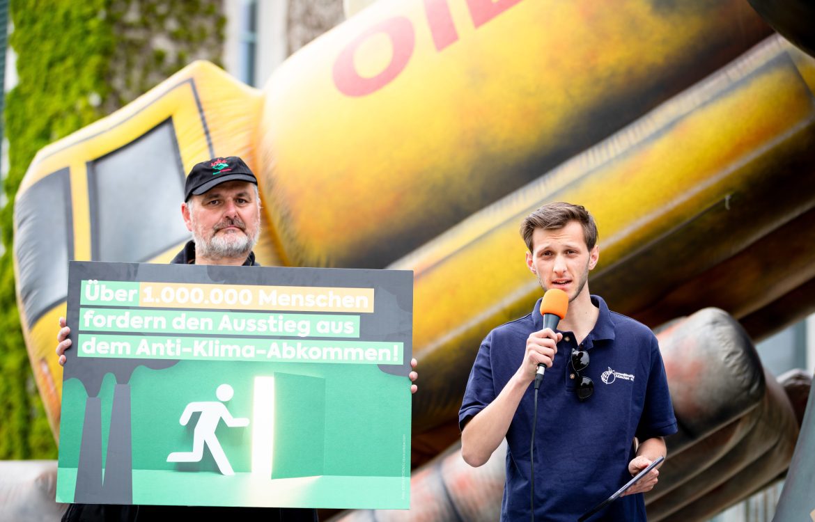 Demo gegen die Energiecharta