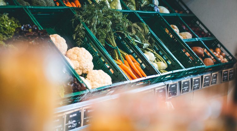 unverpacktes Gemüse im Laden