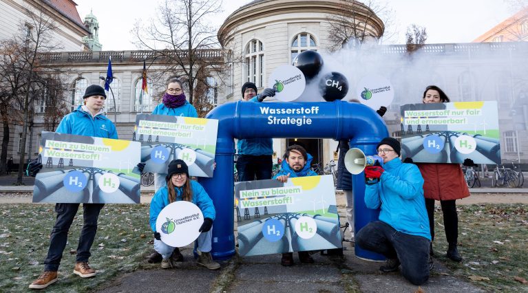 Umweltinstitut fordert: Kein Geld für blauen Wasserstoff.